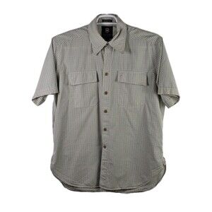 Victorinox Swiss Army Knife Men's Medium Button Down Plaid Short Sleeve Shirt